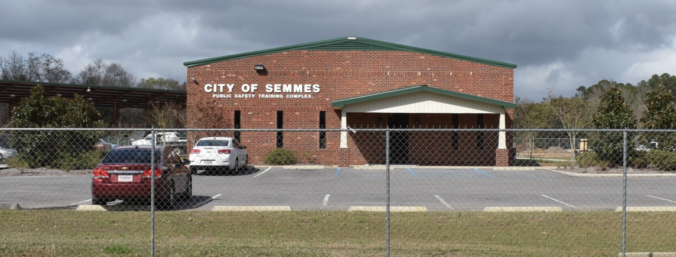 Front of the Semmes campus building
